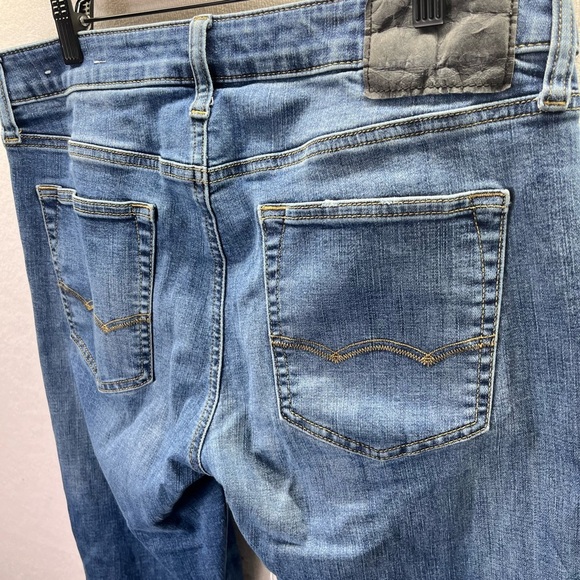 American Eagle Extreme Flex 4 Slim Jeans Men’s 33/32 Blue Denim Faded Look 2211 - Picture 9 of 10